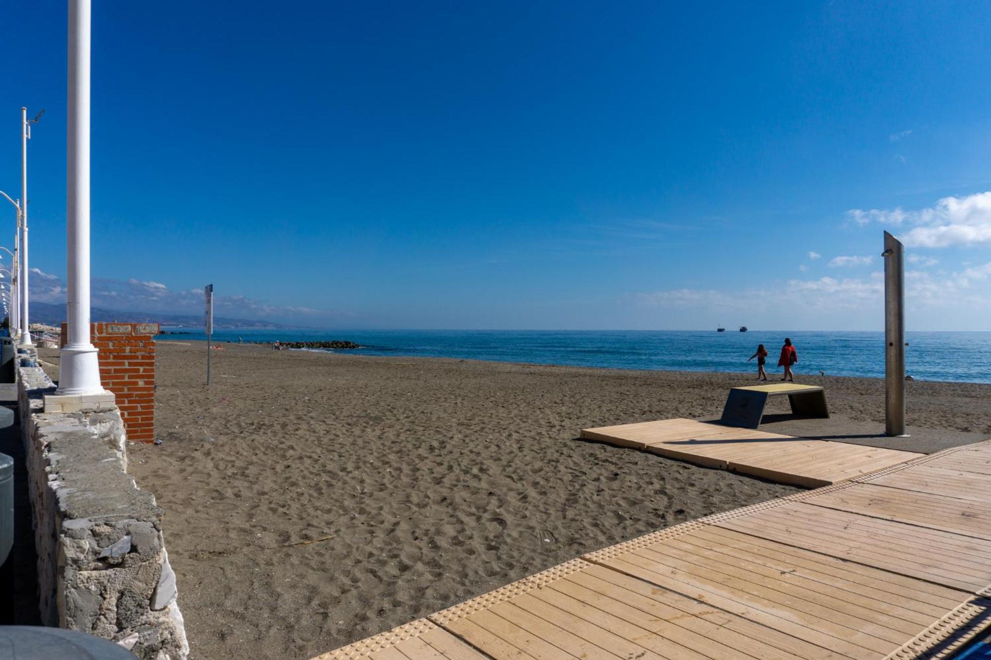 Beach Apartment Guadalmar Málaga Esterno foto